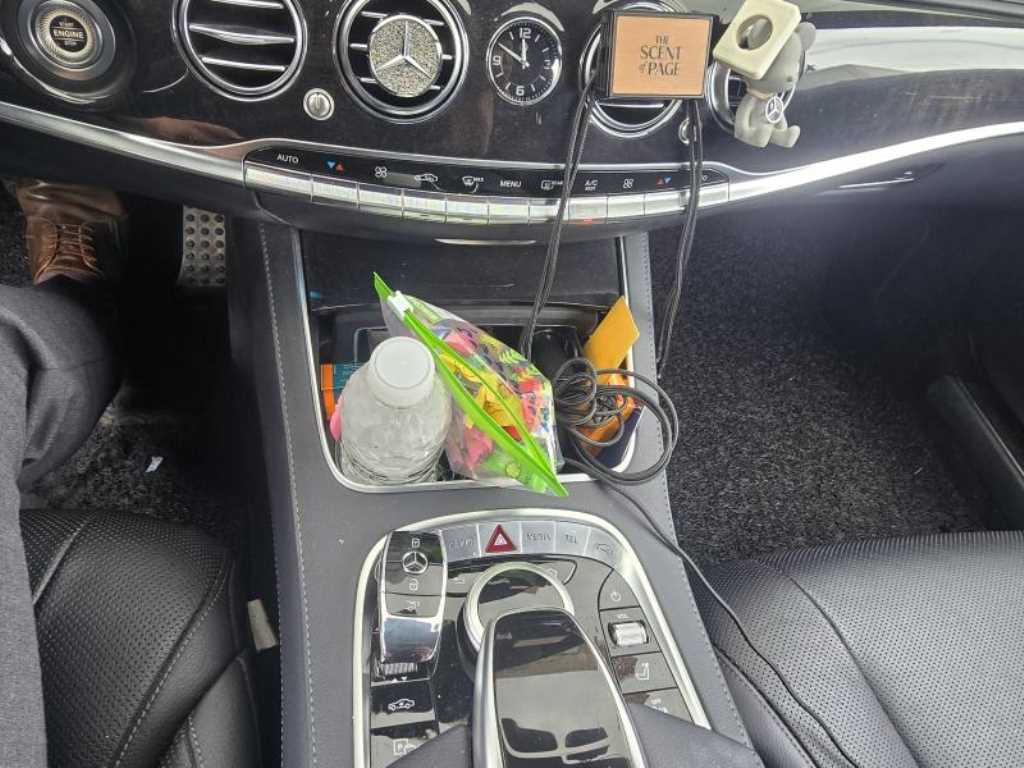 Mercedes-Benz S-Class — photo 13