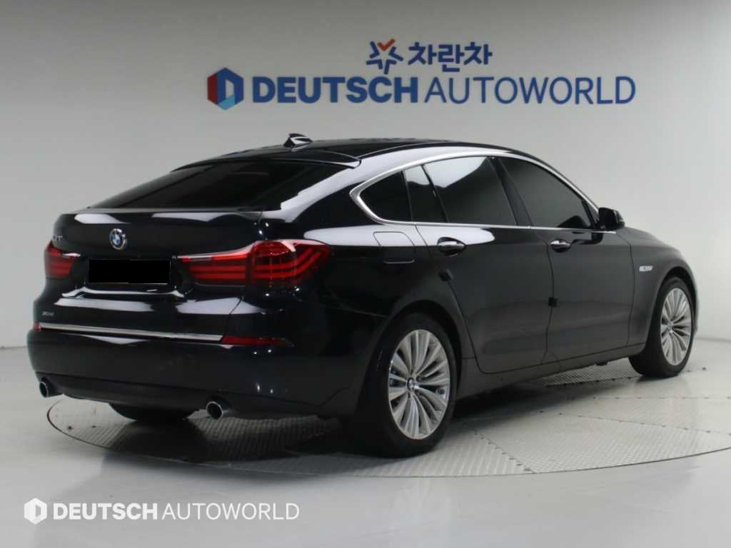 BMW Gran Turismo — photo 02