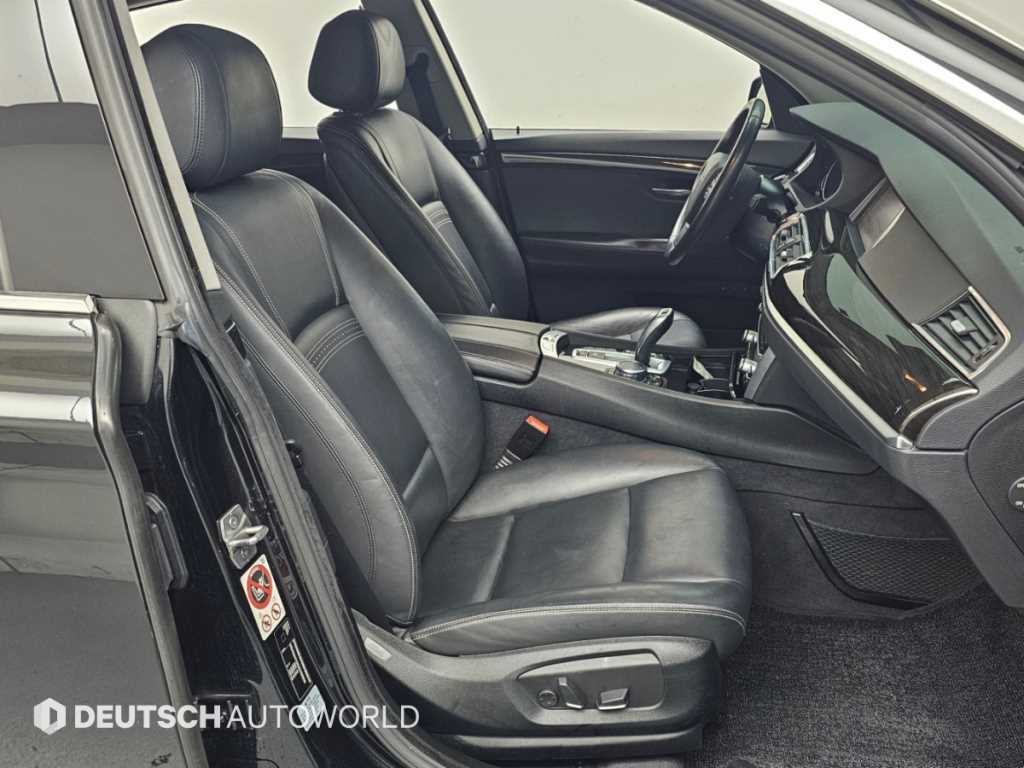 BMW Gran Turismo — photo 10
