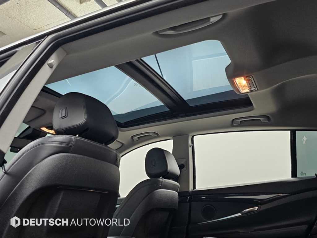 BMW Gran Turismo — photo 18