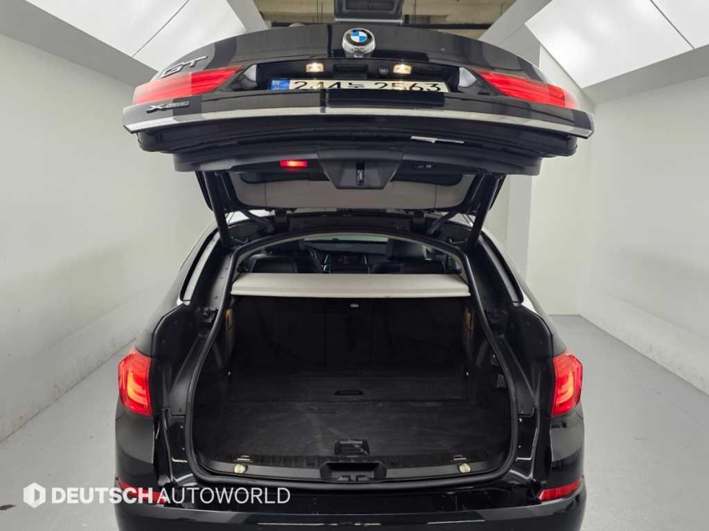 BMW Gran Turismo — photo 19