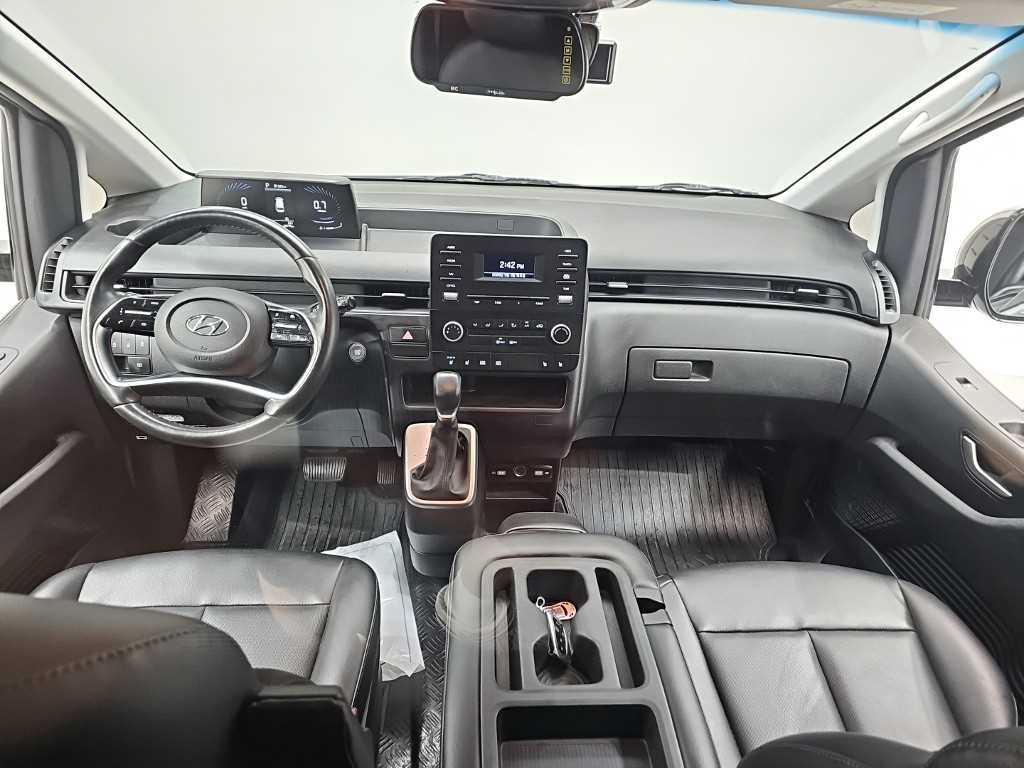 Hyundai Staria — photo 07
