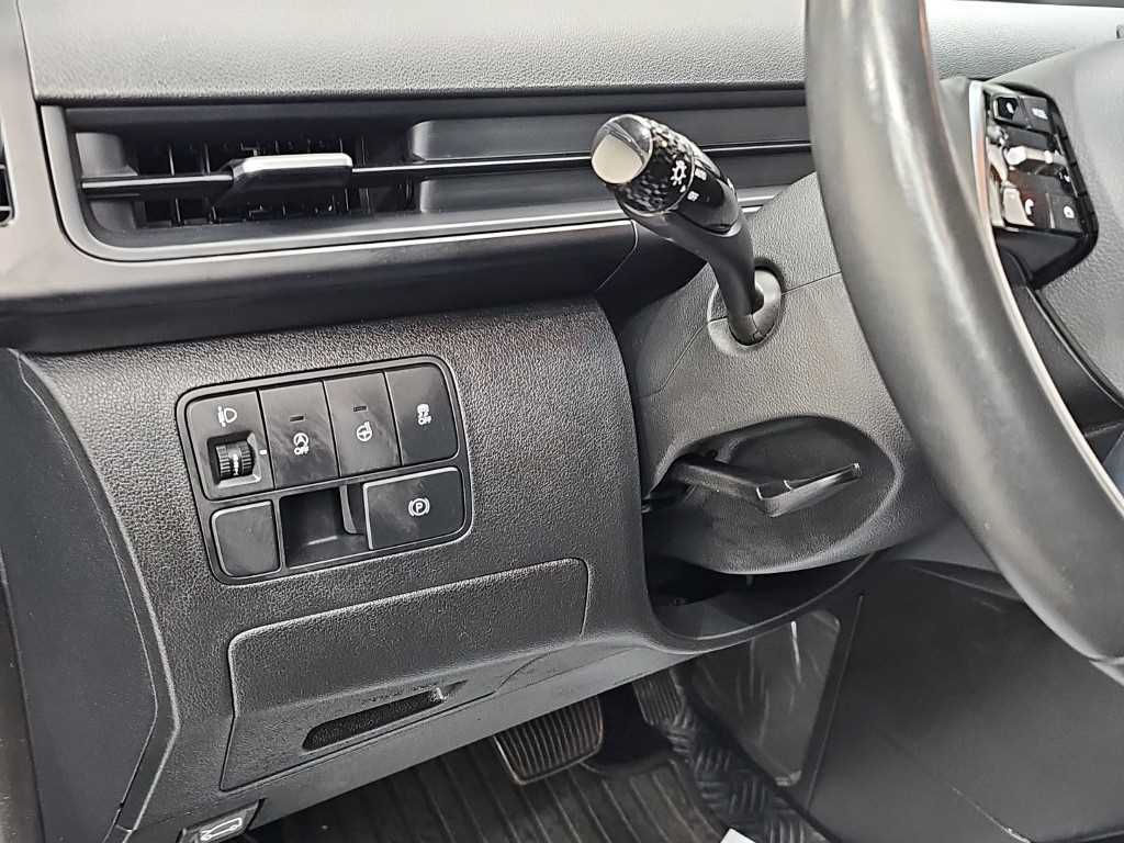 Hyundai Staria — photo 15