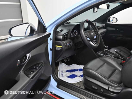 Hyundai Veloster — photo 11