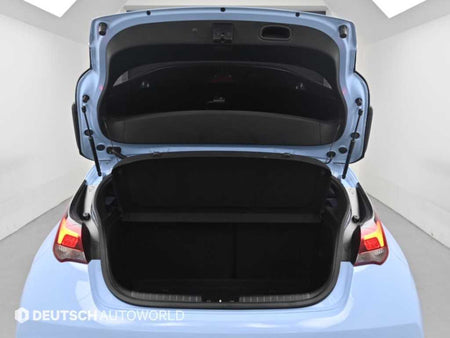 Hyundai Veloster — photo 19