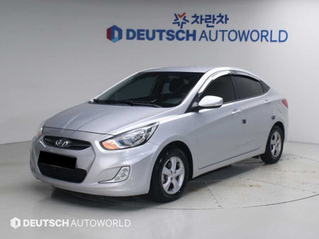 Hyundai Accent — photo 01