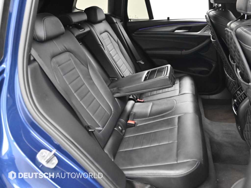BMW X3 — photo 12