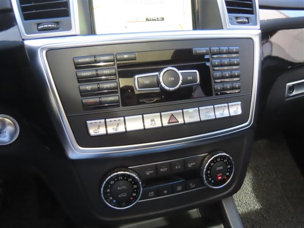 Mercedes-Benz M-class — photo 08