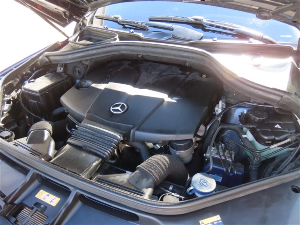 Mercedes-Benz M-class — photo 20