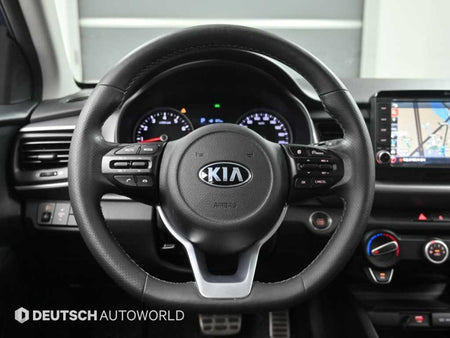 Kia Stonic — photo 13