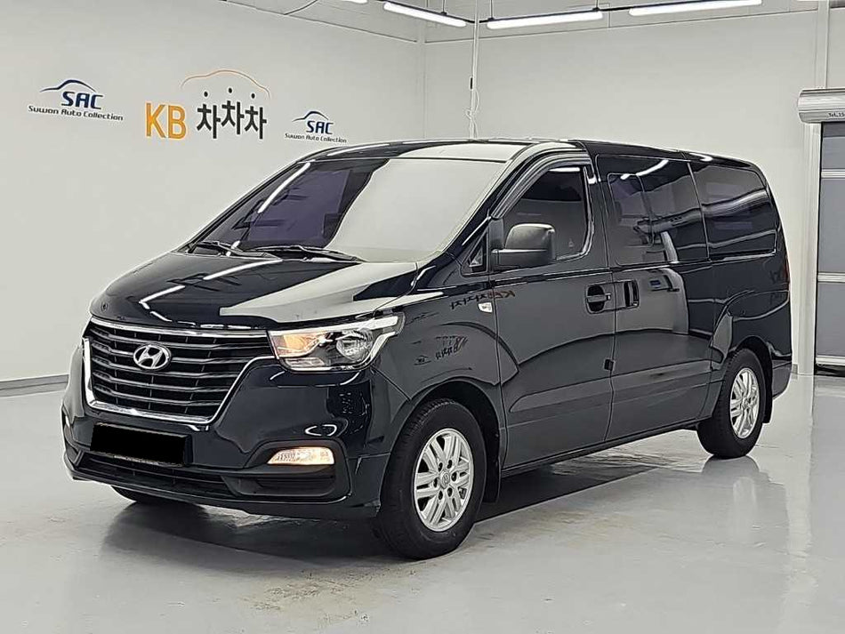 Hyundai Starex — photo 01