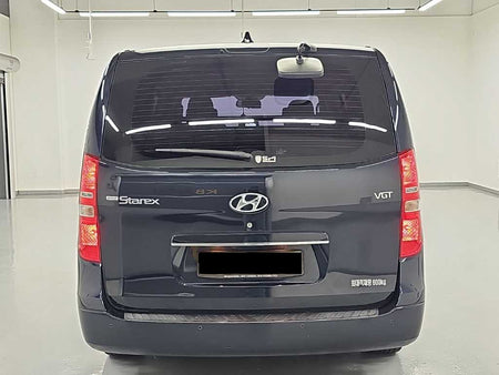 Hyundai Starex — photo 03
