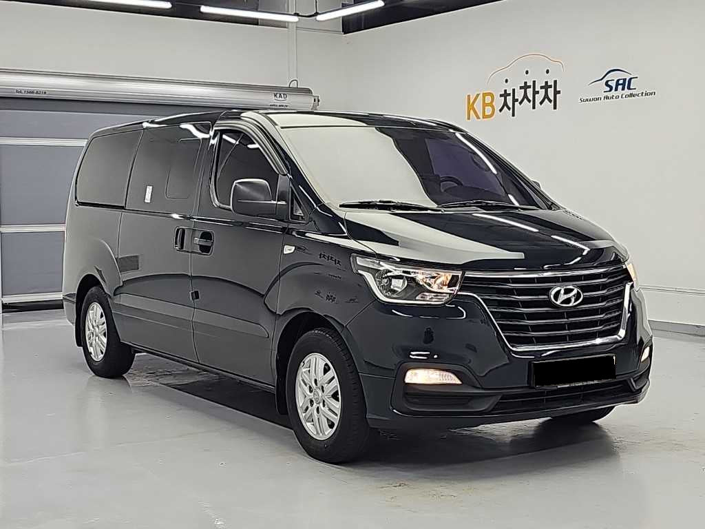 Hyundai Starex — photo 04