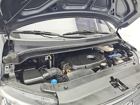 Hyundai Starex — photo 05