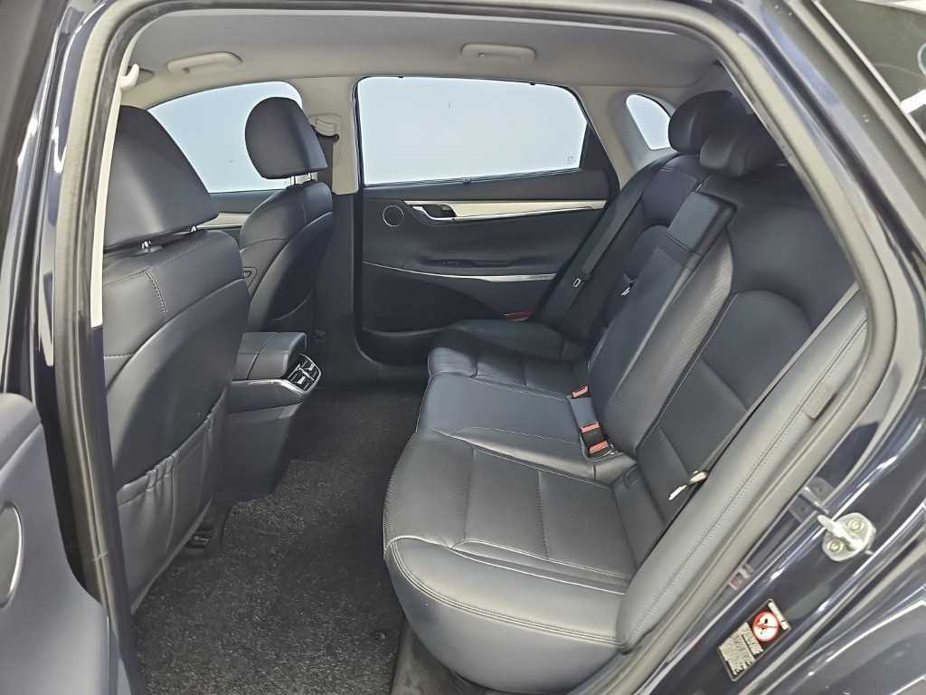 Hyundai Grandeur — photo 12