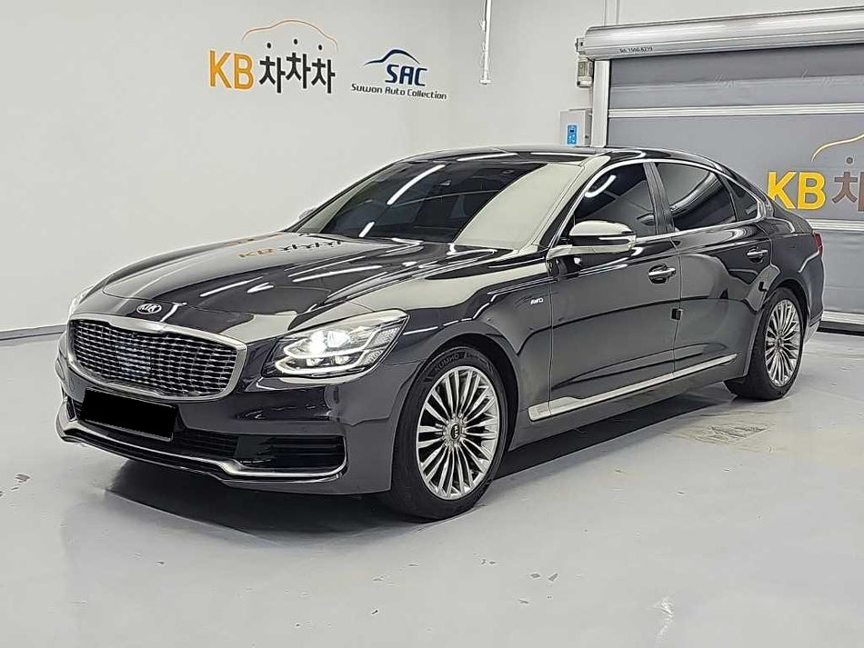 Kia K9 — photo 02