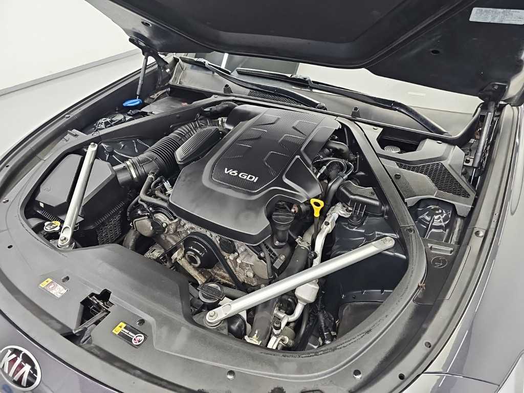 Kia K9 — photo 06
