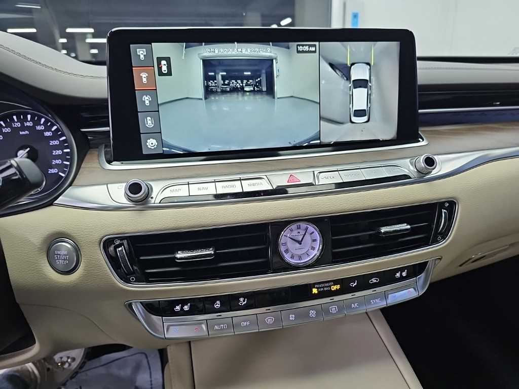 Kia K9 — photo 11
