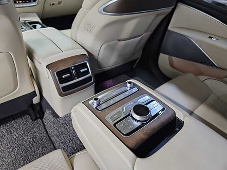 Kia K9 — photo 13