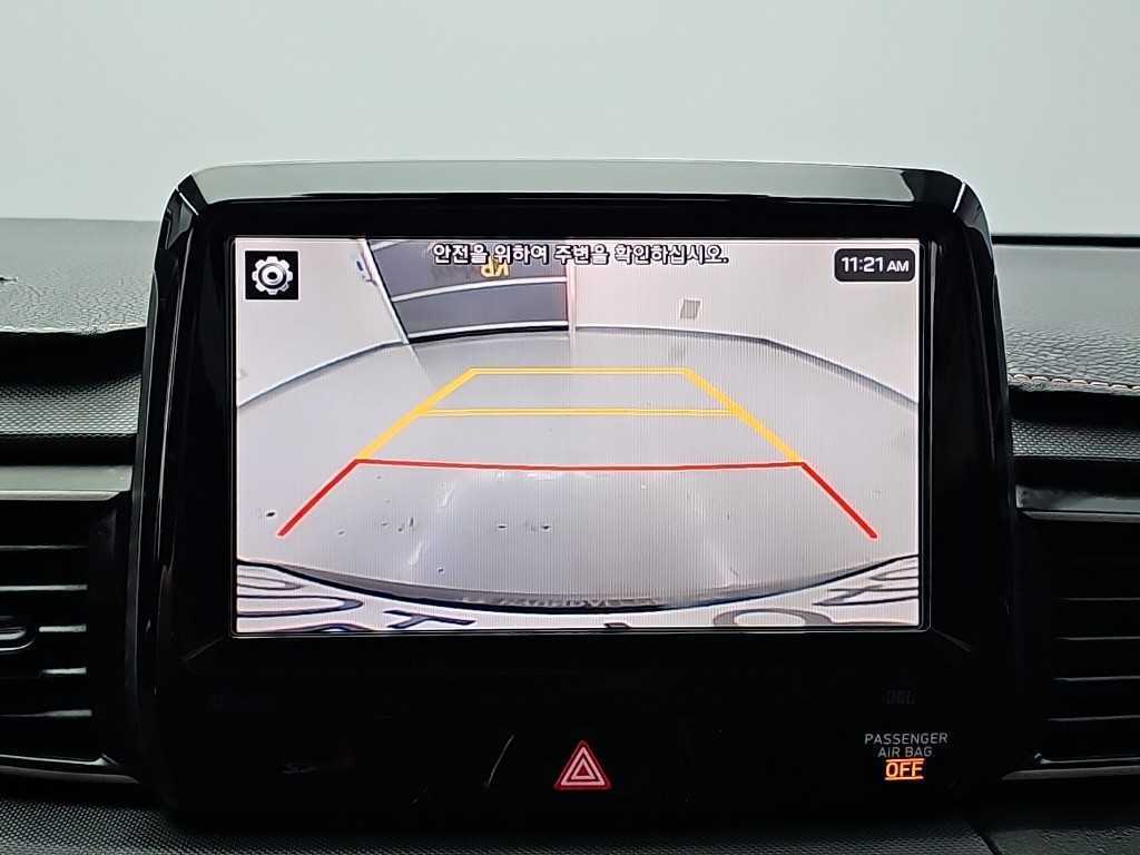Hyundai Veloster — photo 15