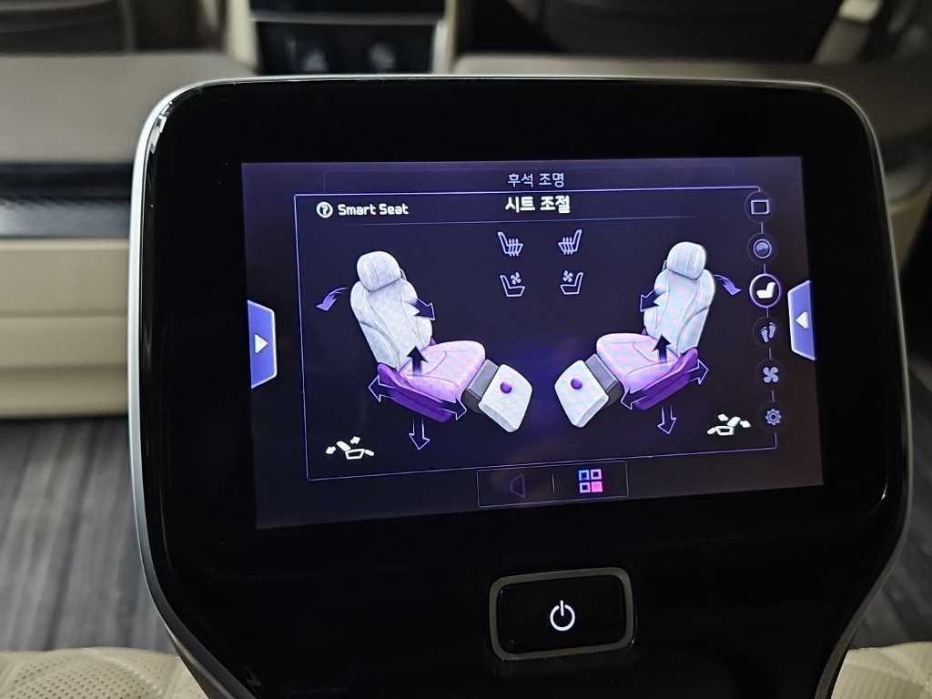 Kia Carnival — photo 14