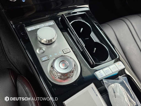 Genesis G80 — photo 09