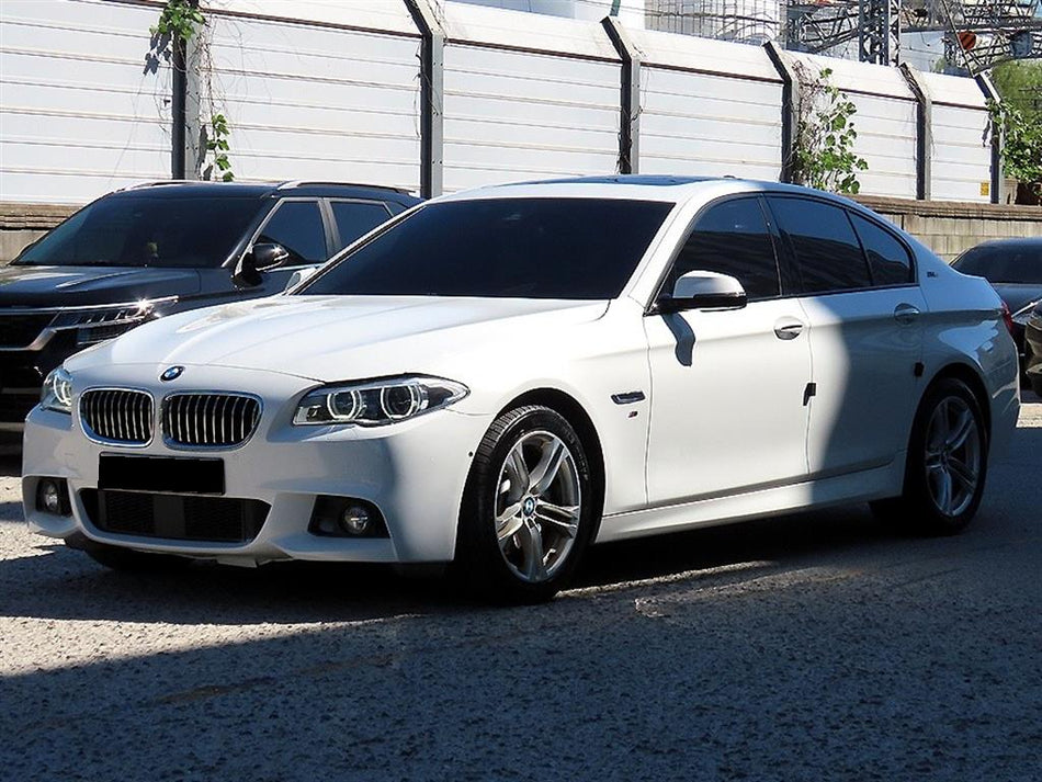 BMW 5-Series — photo 02