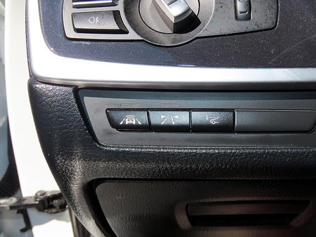 BMW 5-Series — photo 13