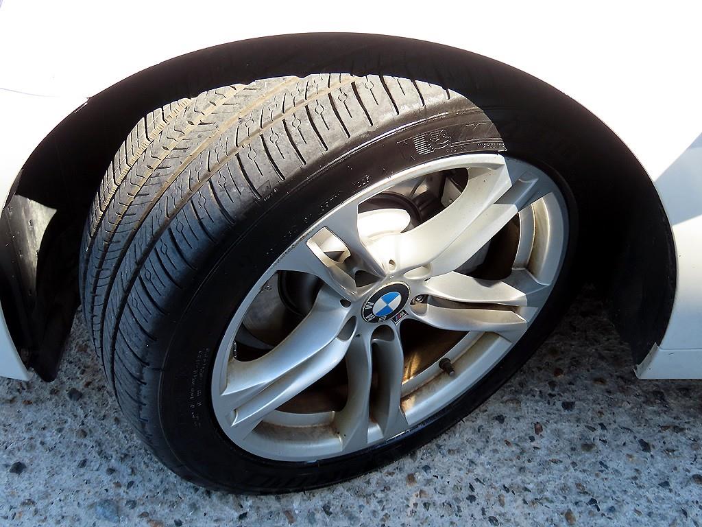 BMW 5-Series — photo 20