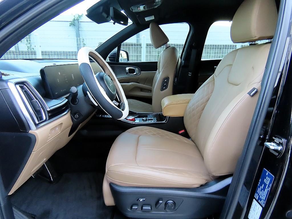 Kia Sorento — photo 05