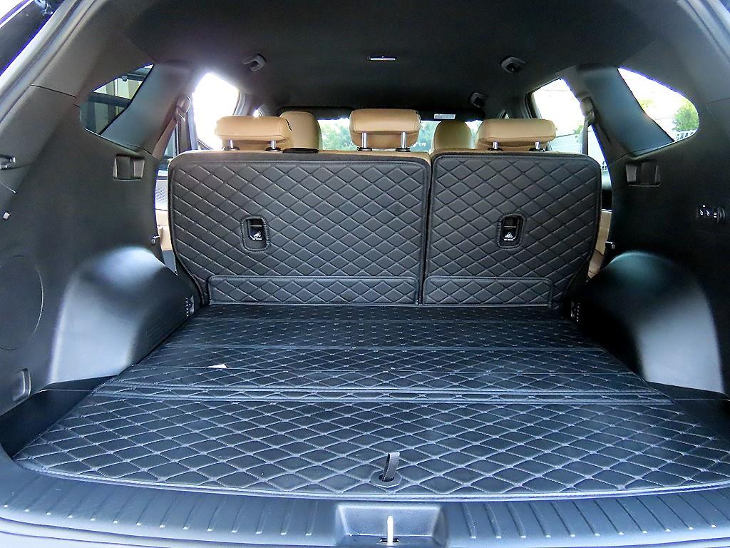 Kia Sorento — photo 16