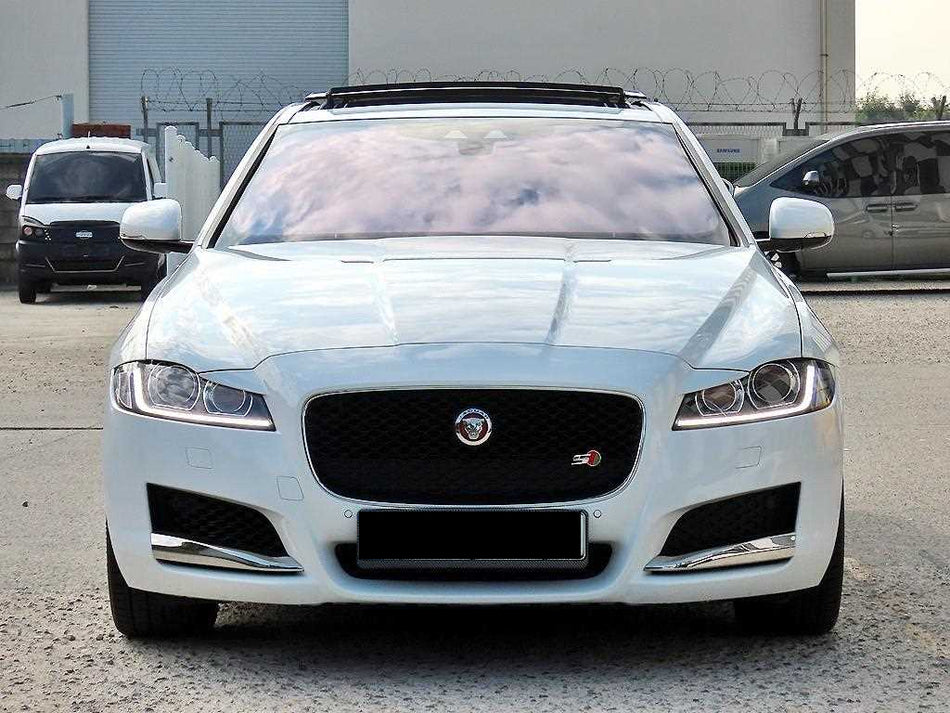 Jaguar XF — photo 01