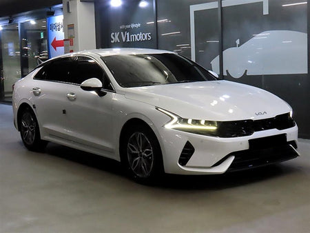 Kia K5 — photo 01