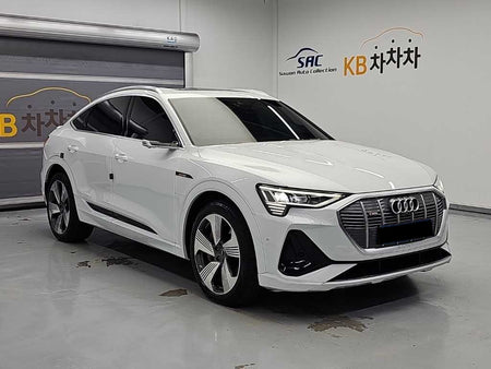 Audi e-tron — photo 04