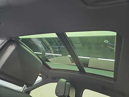 Audi e-tron — photo 14