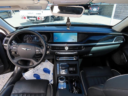 Genesis G90 — photo 07