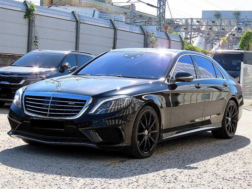 Mercedes-Benz S-Class — photo 02