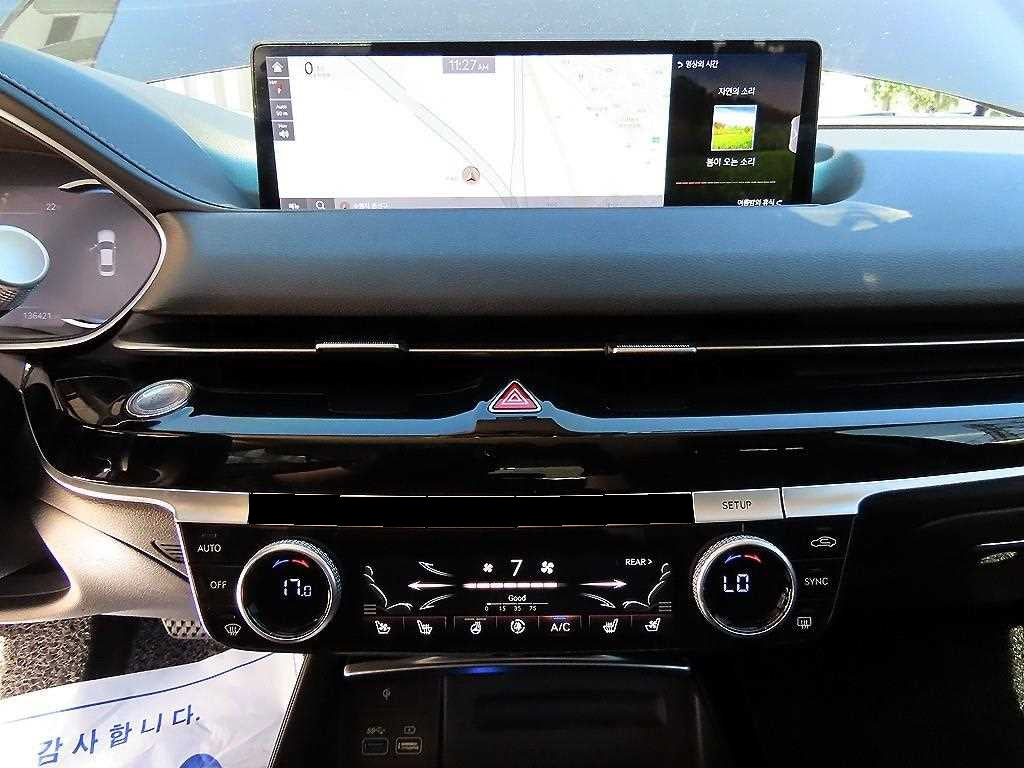 Genesis G80 — photo 13