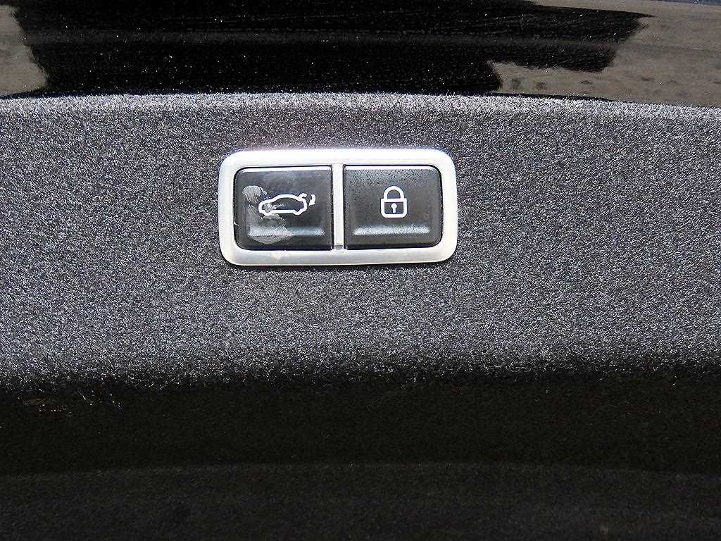 Genesis G80 — photo 18