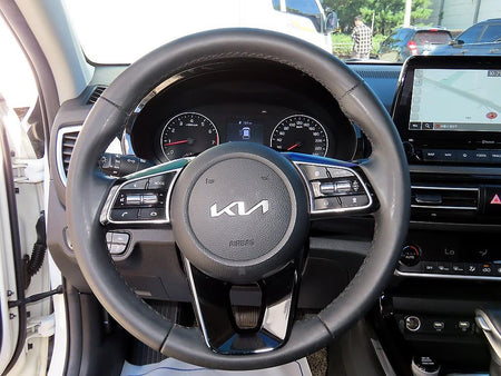 Kia Seltos — photo 08