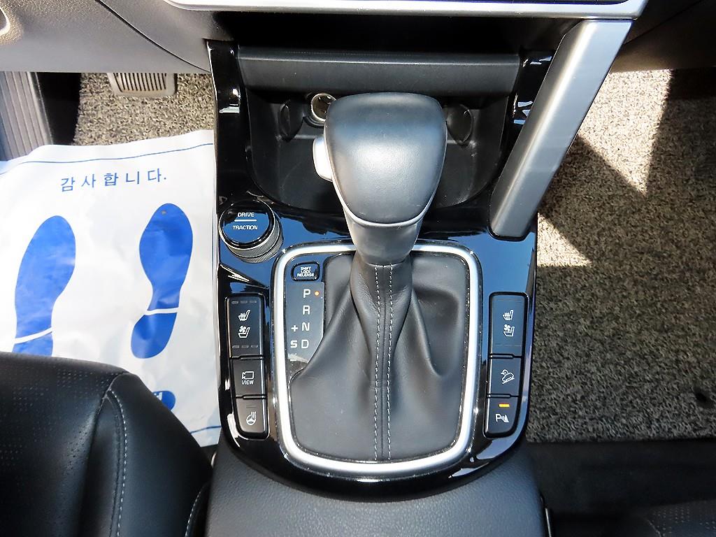Kia Seltos — photo 10
