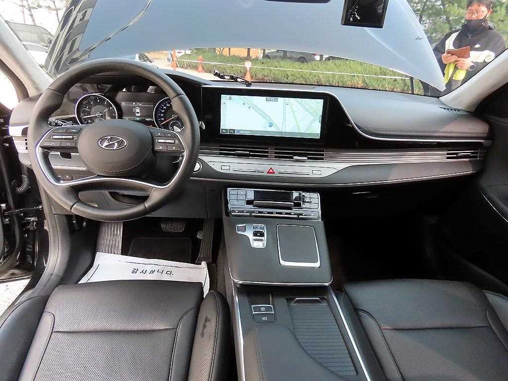 Hyundai Grandeur — photo 07