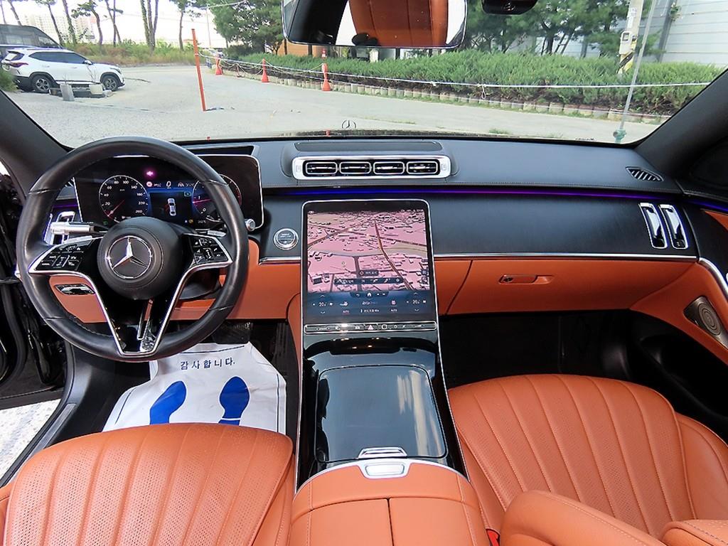 Mercedes-Benz S-Class — photo 07