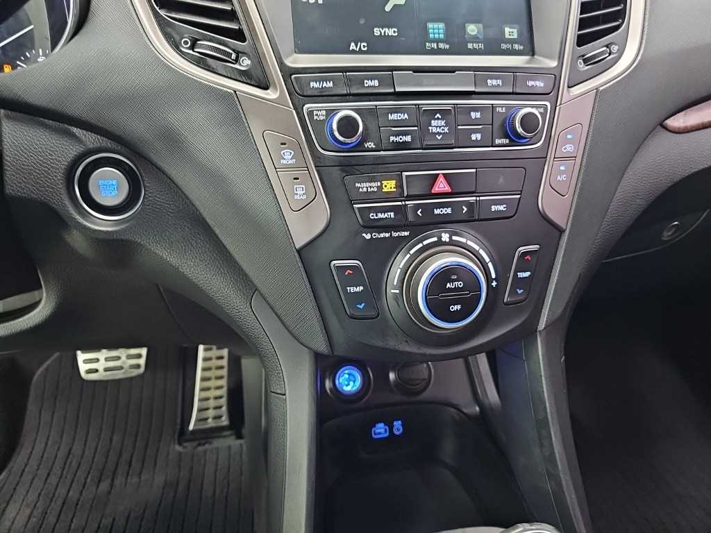 Hyundai Santafe — photo 10