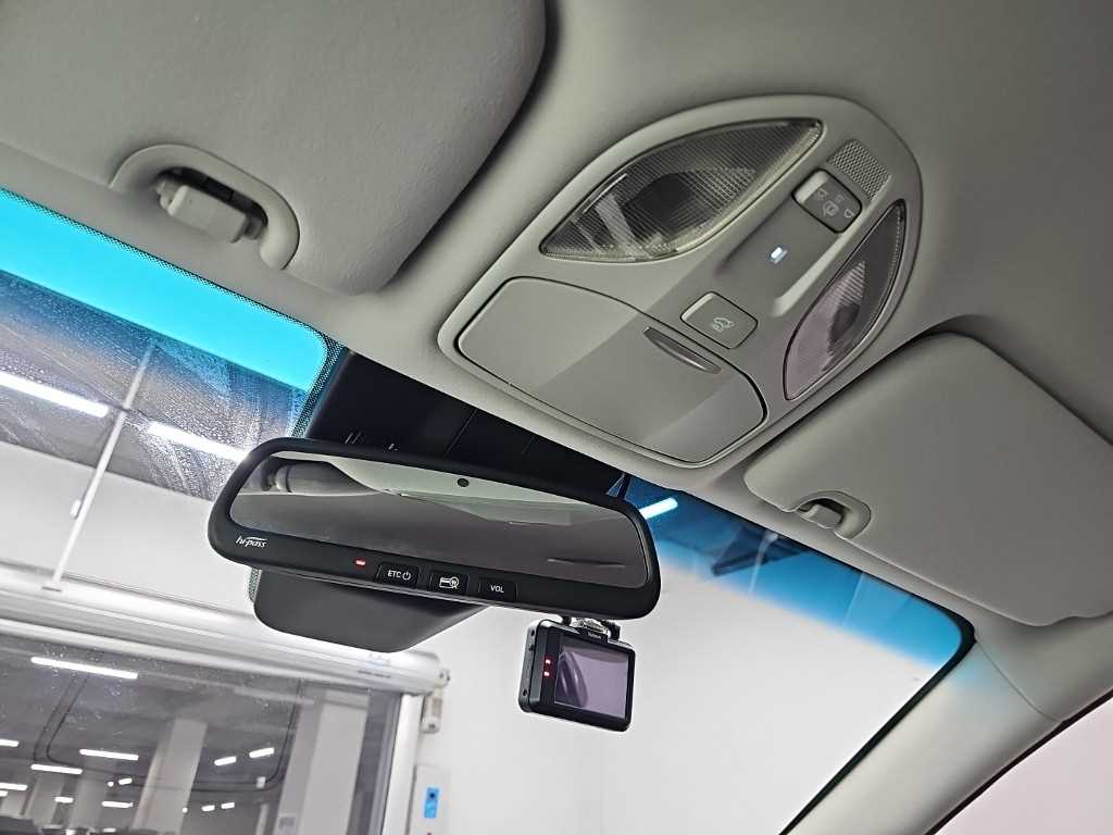 Hyundai Santafe — photo 16
