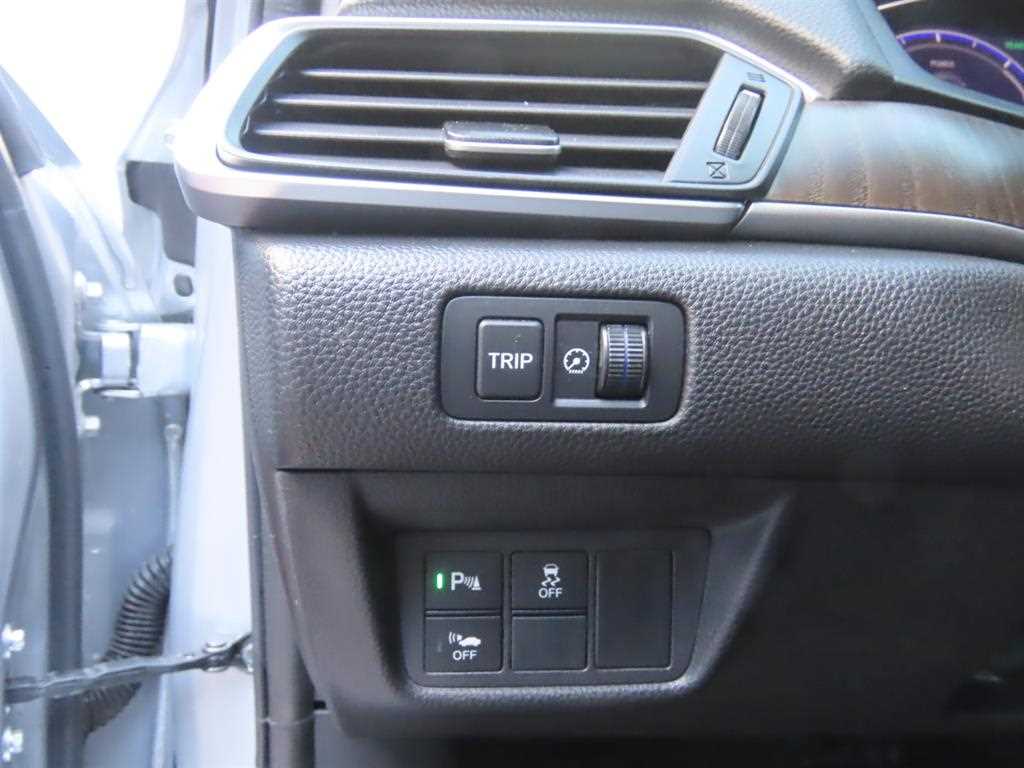 Honda Accord — photo 14