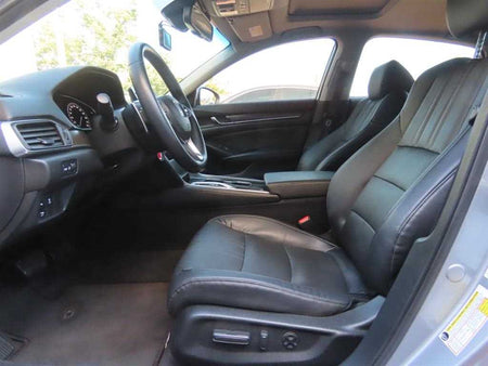 Honda Accord — photo 15