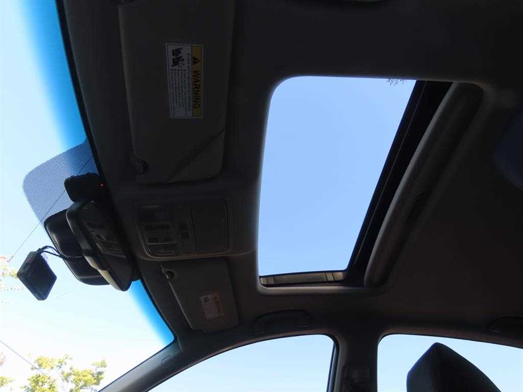 Honda Accord — photo 16