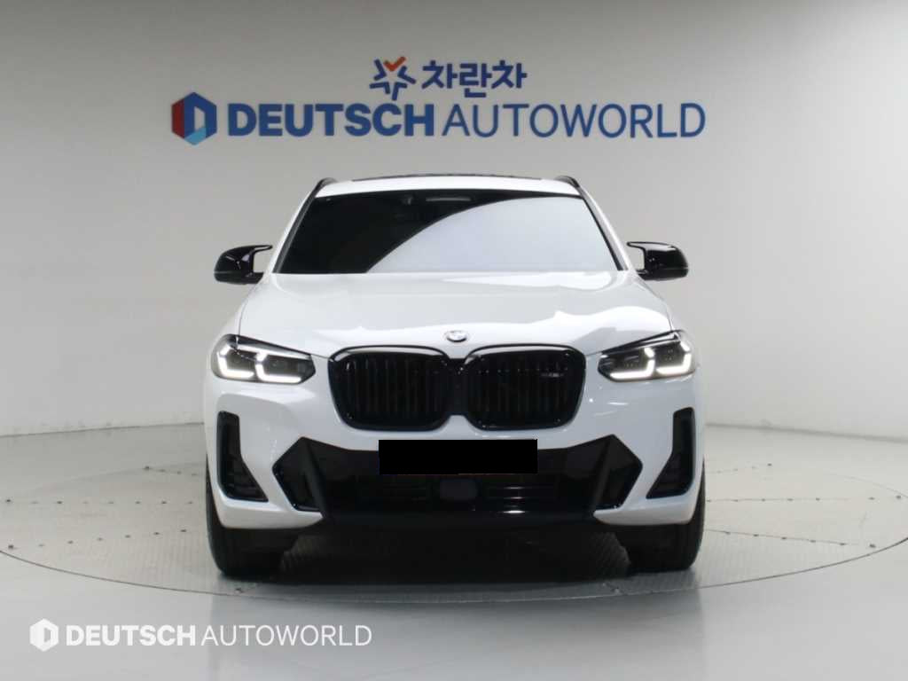 BMW X4 — photo 03