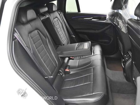 BMW X4 — photo 12